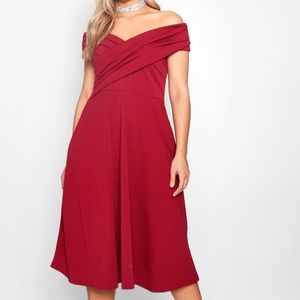 Boohoo Plus Pleated Off Shoulder Slater Dress 18